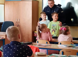 Bezpieczna droga do szkoły i powrót do domu!